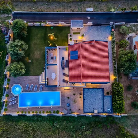 Klara * Privlaka (Zadar)